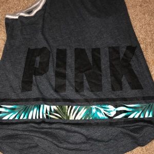 Vs pink island tank